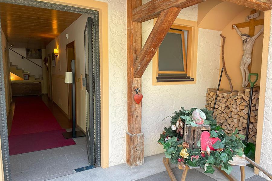 Residence Schneiderhof San Candido Exterior photo
